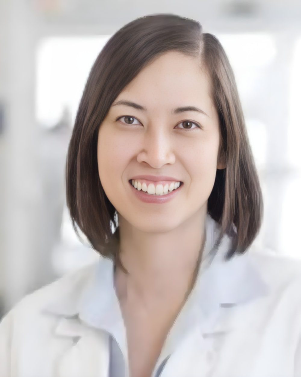 Sports Medicine Expert Dr. Leah Cyran, MD | Orthopedic Sports Medicine Specialist