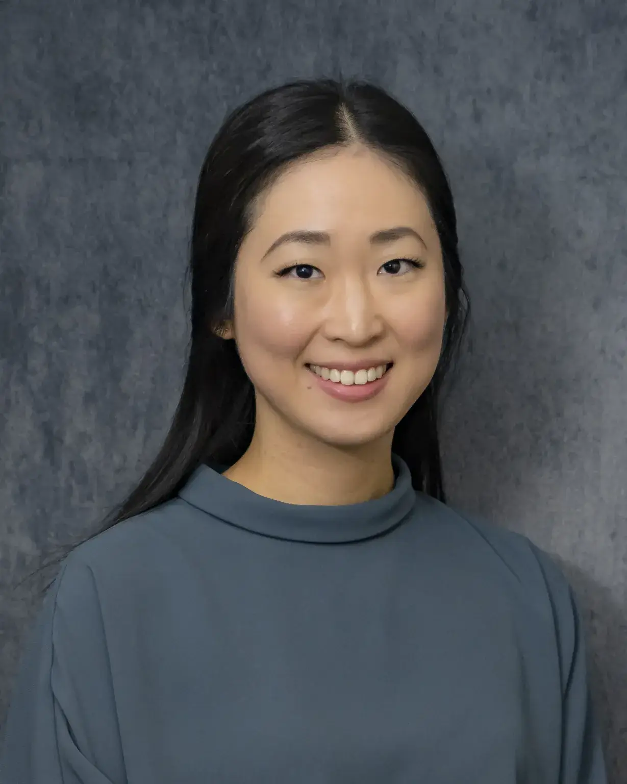 Hand and wrist physician assistant Michelle Chang of Los Angeles Orthopedic Surgery Specialists
